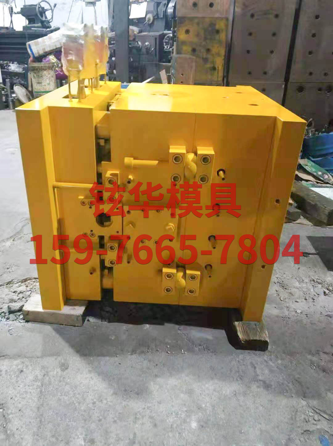胶瓶模具